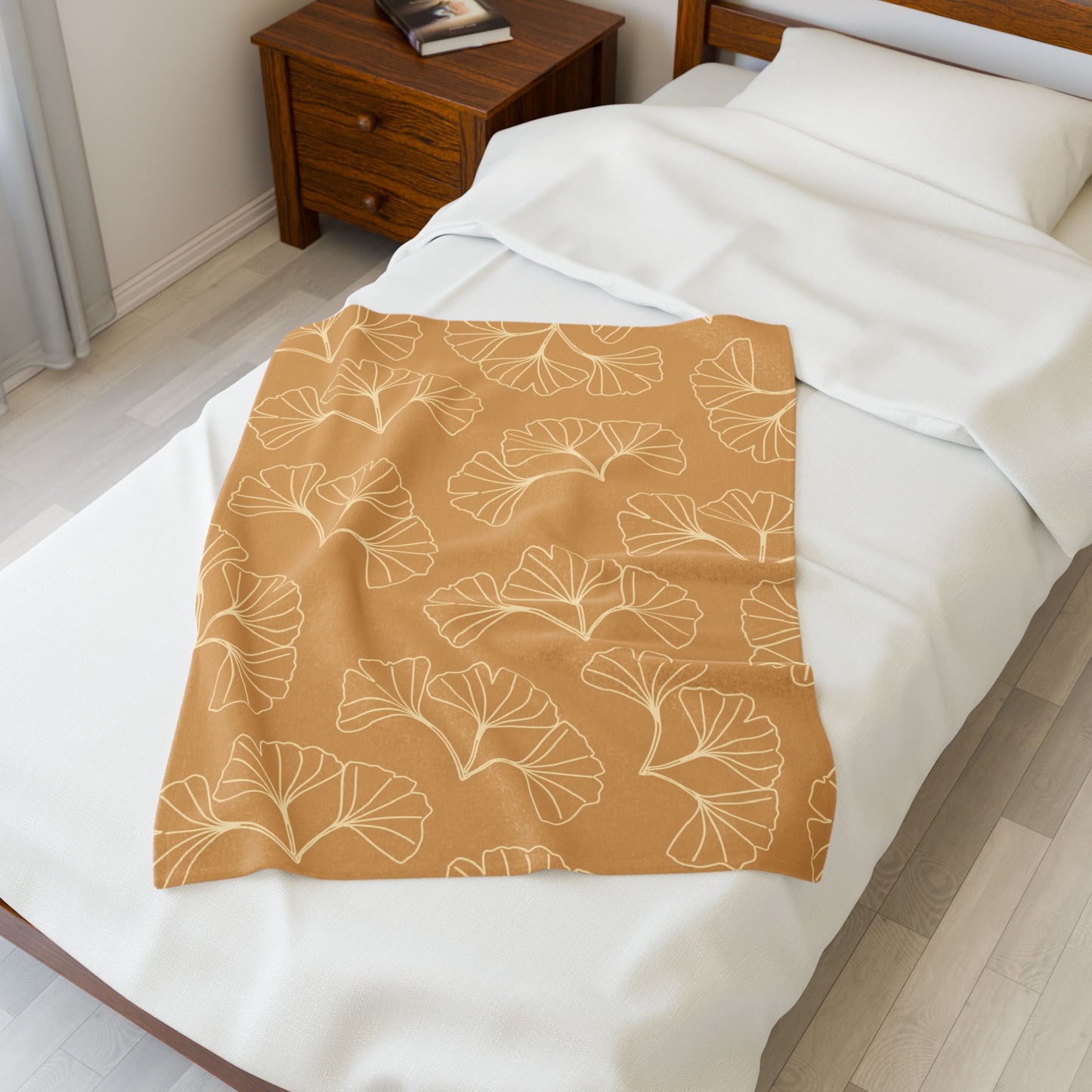 Lau Lāʻau Ginkgo Velveteen Plush Blanket — Cozy Golden Botanical Throw